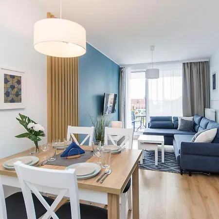 Iris W Neptun Na Wyspie Sobieszewskiej * Γκντανσκ