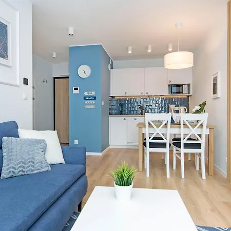 Iris W Neptun Na Wyspie Sobieszewskiej