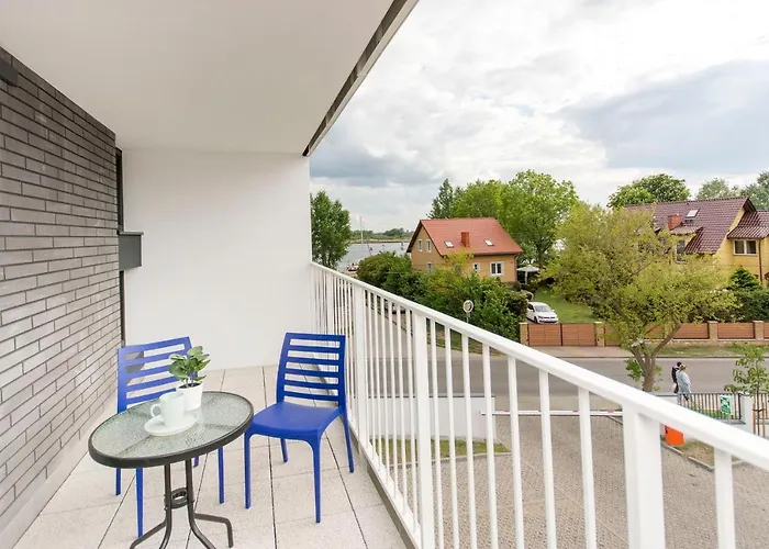 Iris W Neptun Na Wyspie Sobieszewskiej * Gdańsk